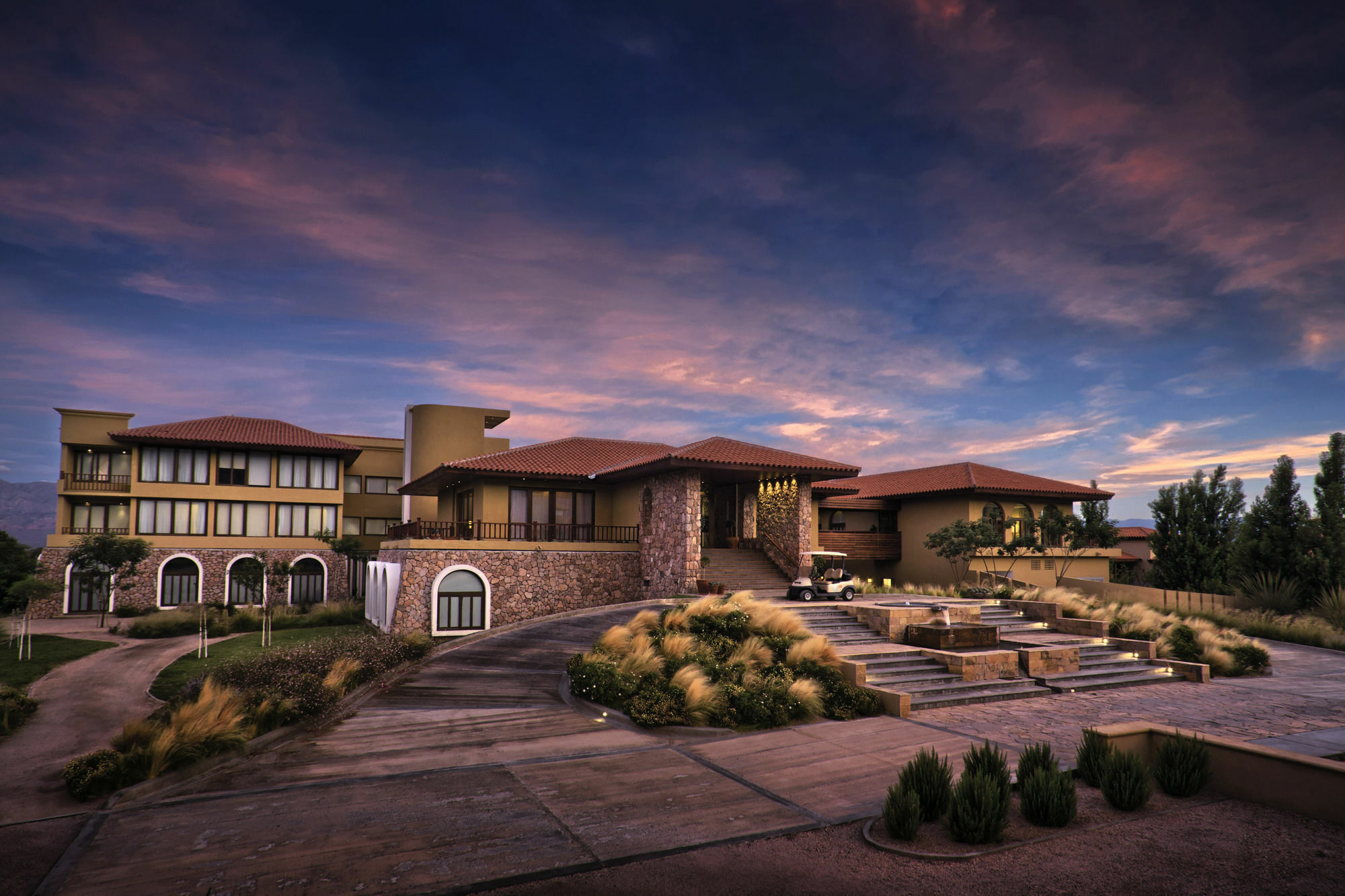 Grace Cafayate Ξενοδοχείο Εξωτερικό φωτογραφία The Inn at Eagle Mountain