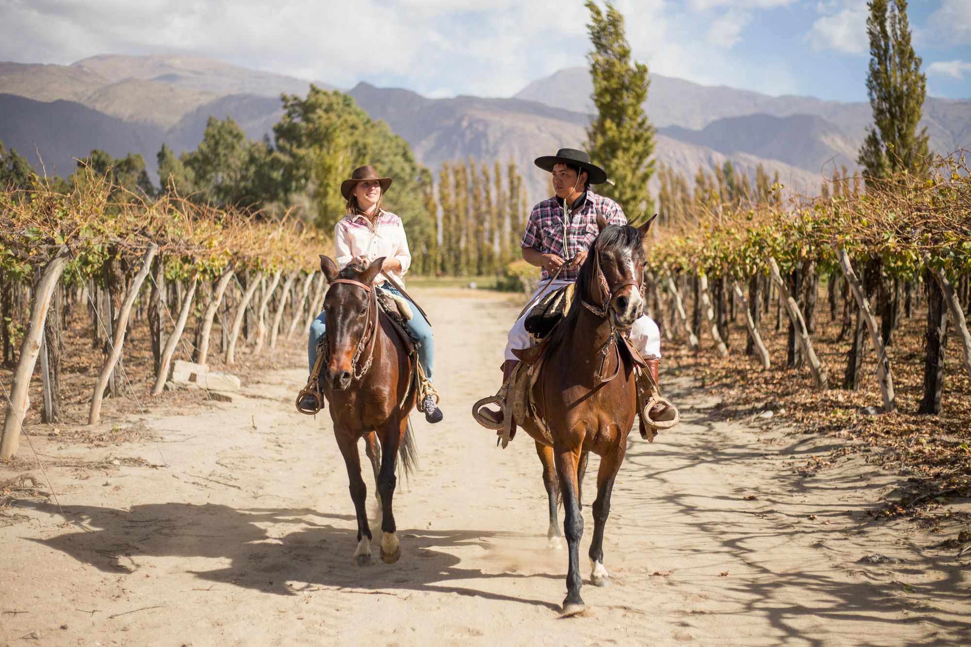 Grace Cafayate Ξενοδοχείο Εξωτερικό φωτογραφία Horse riding in the wine region of Mendoza